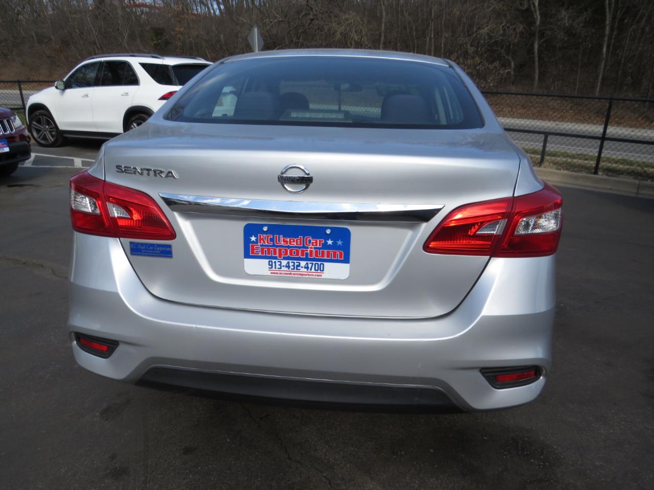 Nissan Sentra 4dr Sdn I4 CVT FE+ S 2016