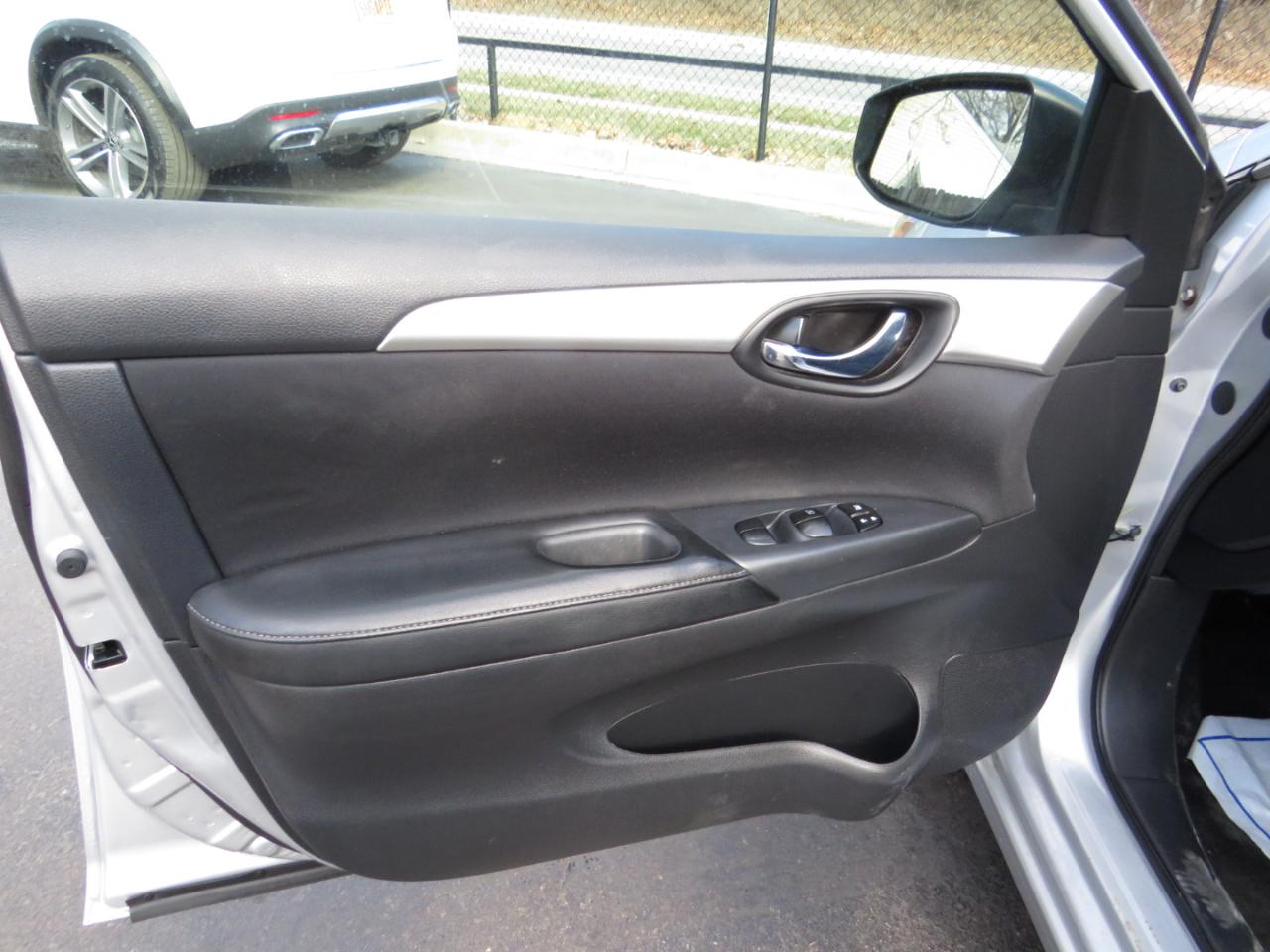 Nissan Sentra 4dr Sdn I4 CVT FE+ S 2016