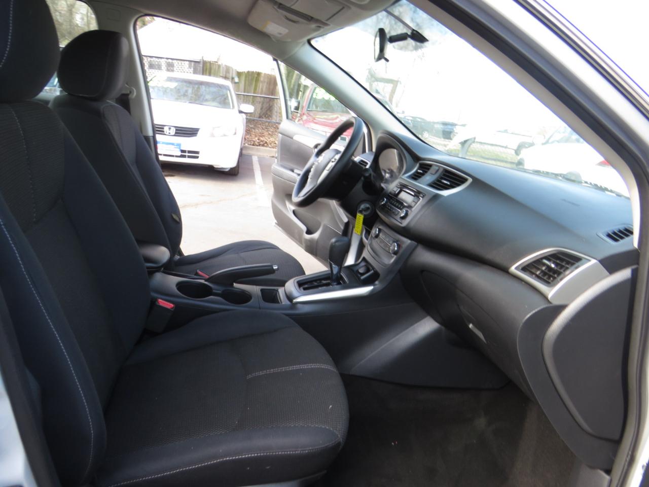 Nissan Sentra 4dr Sdn I4 CVT FE+ S 2016