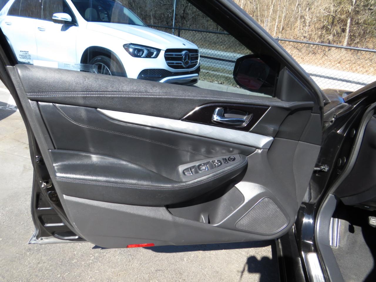 Nissan Maxima 4dr Sdn 3.5 S 2016