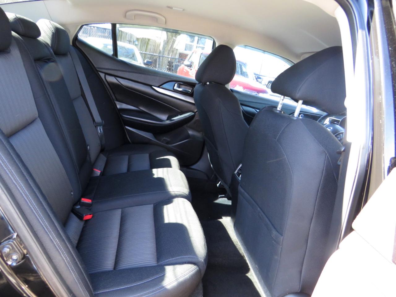 Nissan Maxima 4dr Sdn 3.5 S 2016