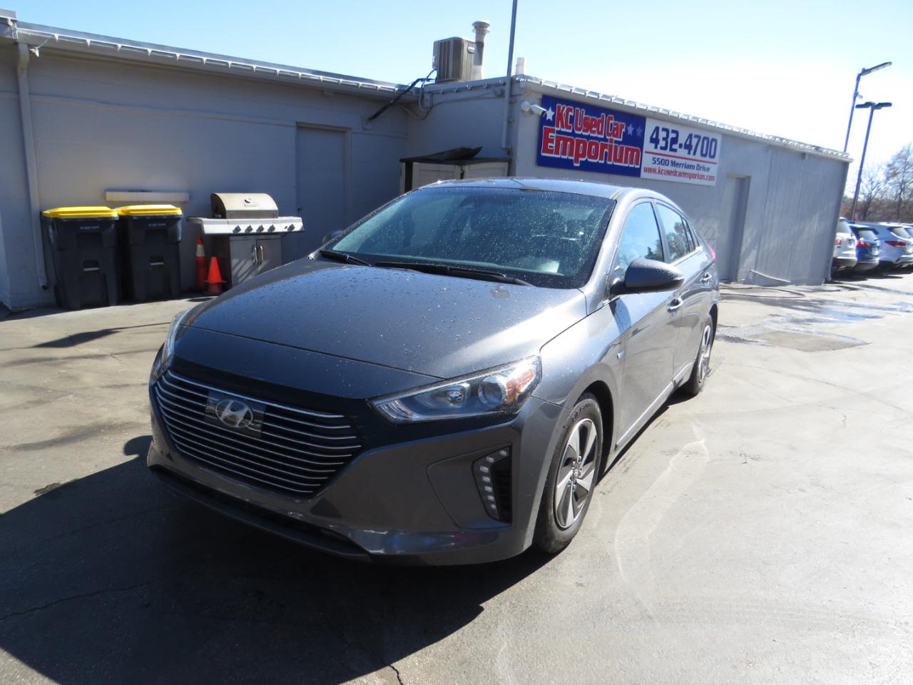 Hyundai Ioniq Hybrid SEL Hatchback 2019