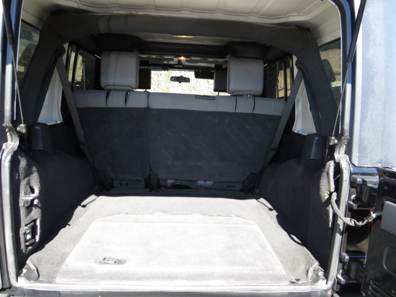 Jeep Wrangler Unlimited 4WD 4dr X 2009