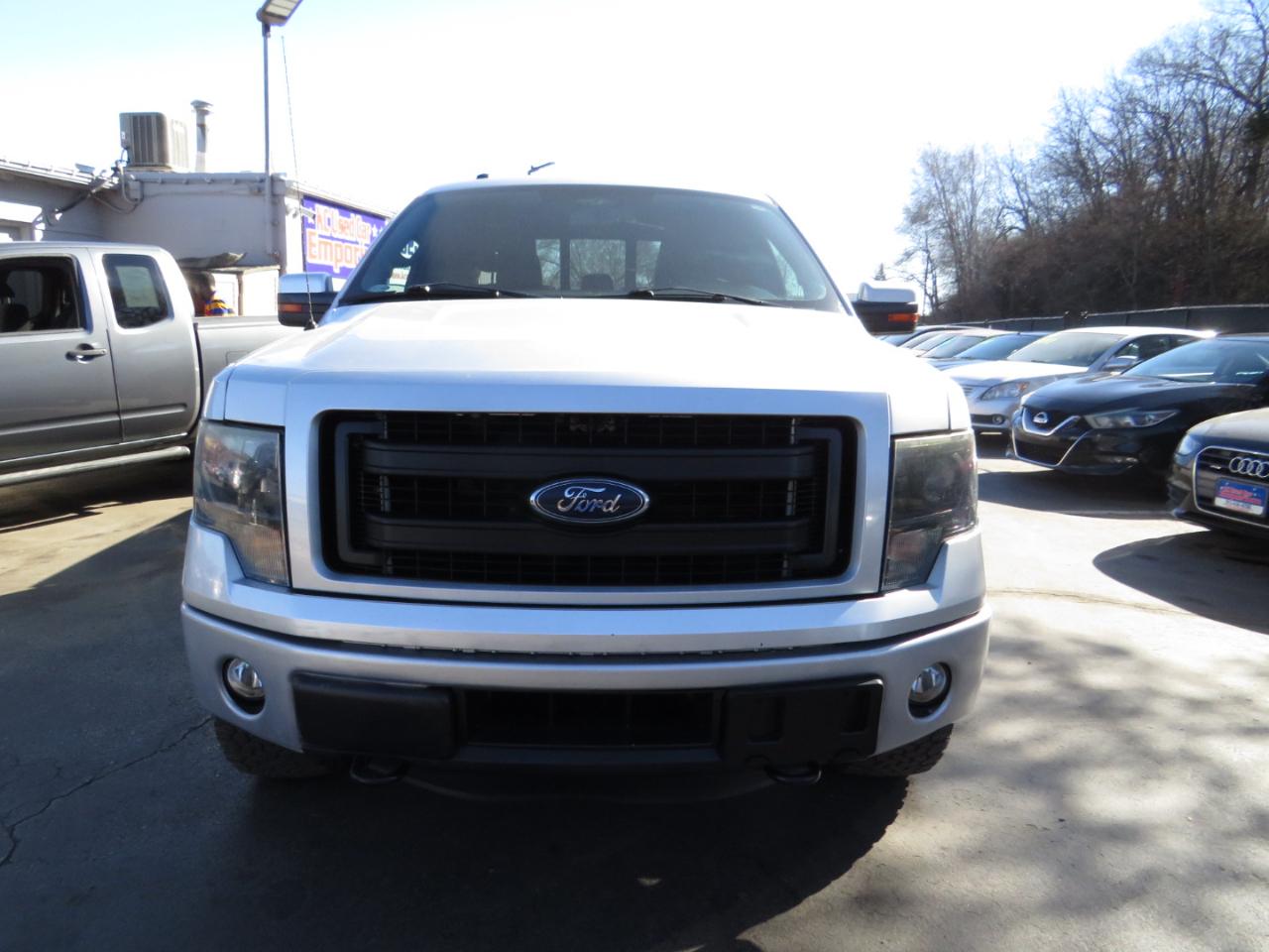 Ford F-150 4WD SuperCrew 145" King Ranch 2014