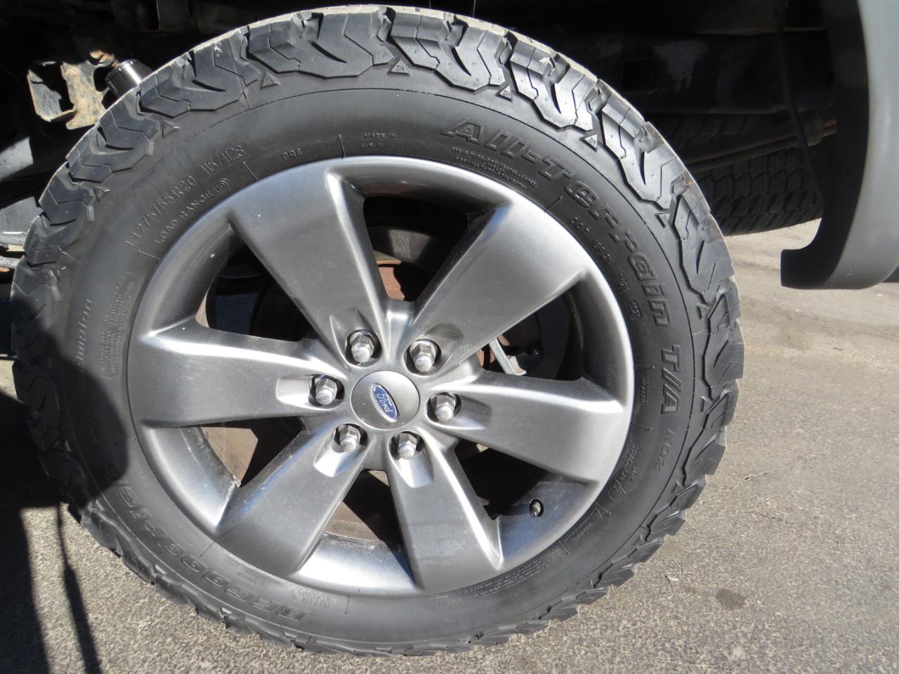 Ford F-150 4WD SuperCrew 145" King Ranch 2014