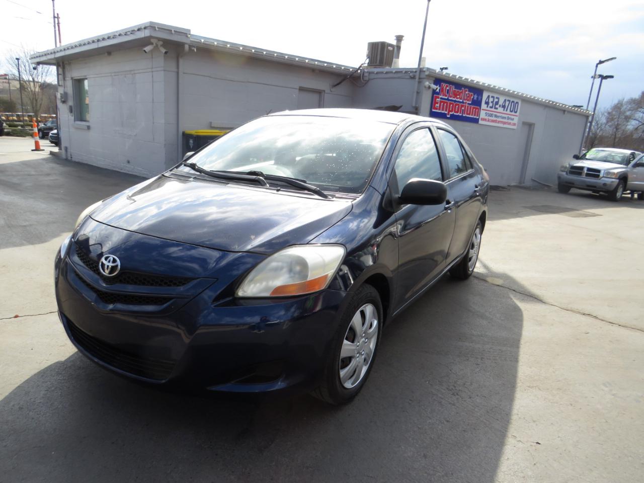 Toyota Yaris 4dr Sdn Auto Base (Natl) 2007
