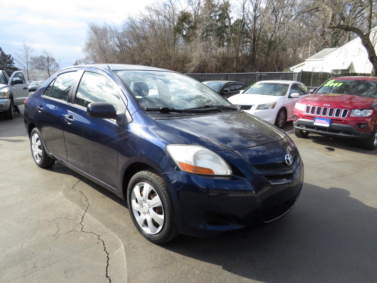 Toyota Yaris 4dr Sdn Auto Base (Natl) 2007