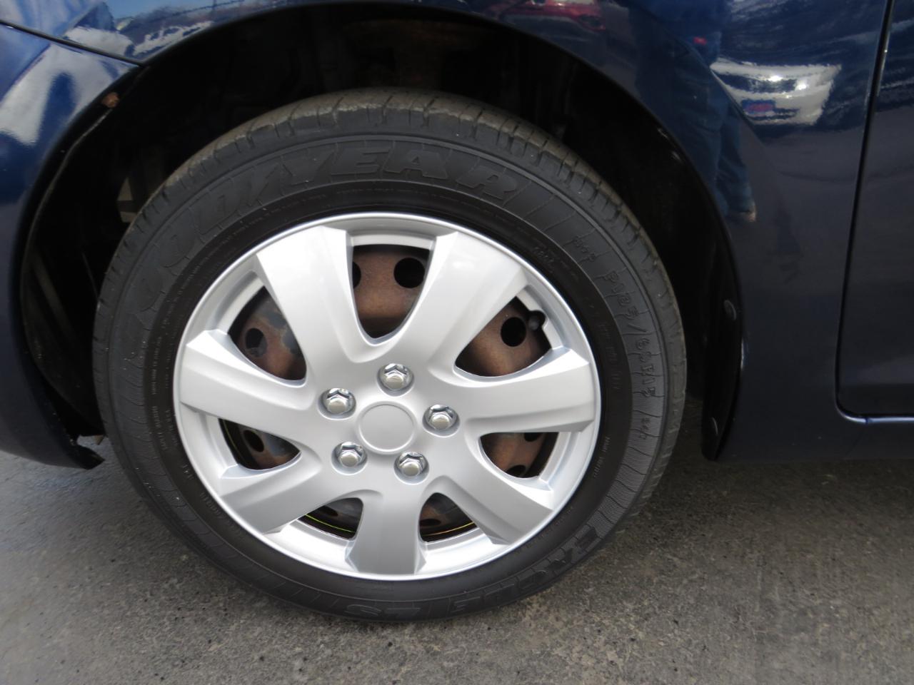 Toyota Yaris 4dr Sdn Auto Base (Natl) 2007