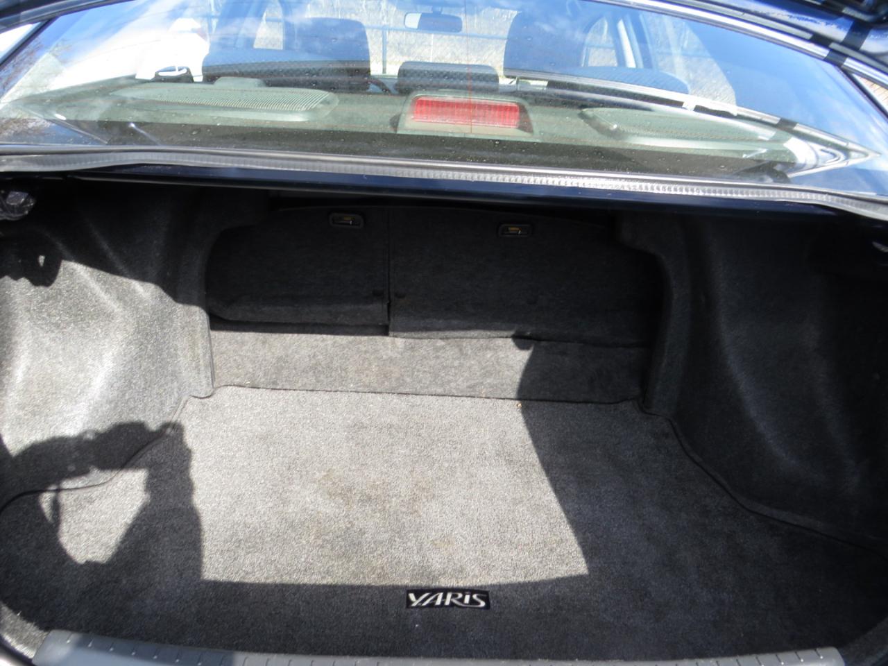 Toyota Yaris 4dr Sdn Auto Base (Natl) 2007