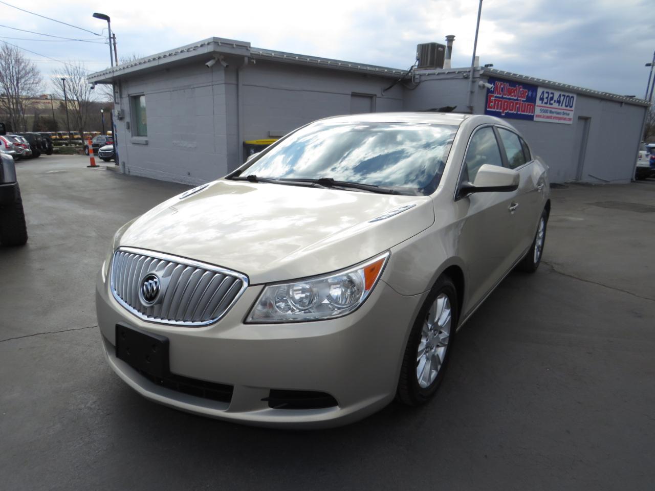 Buick LaCrosse 4dr Sdn Base FWD 2012