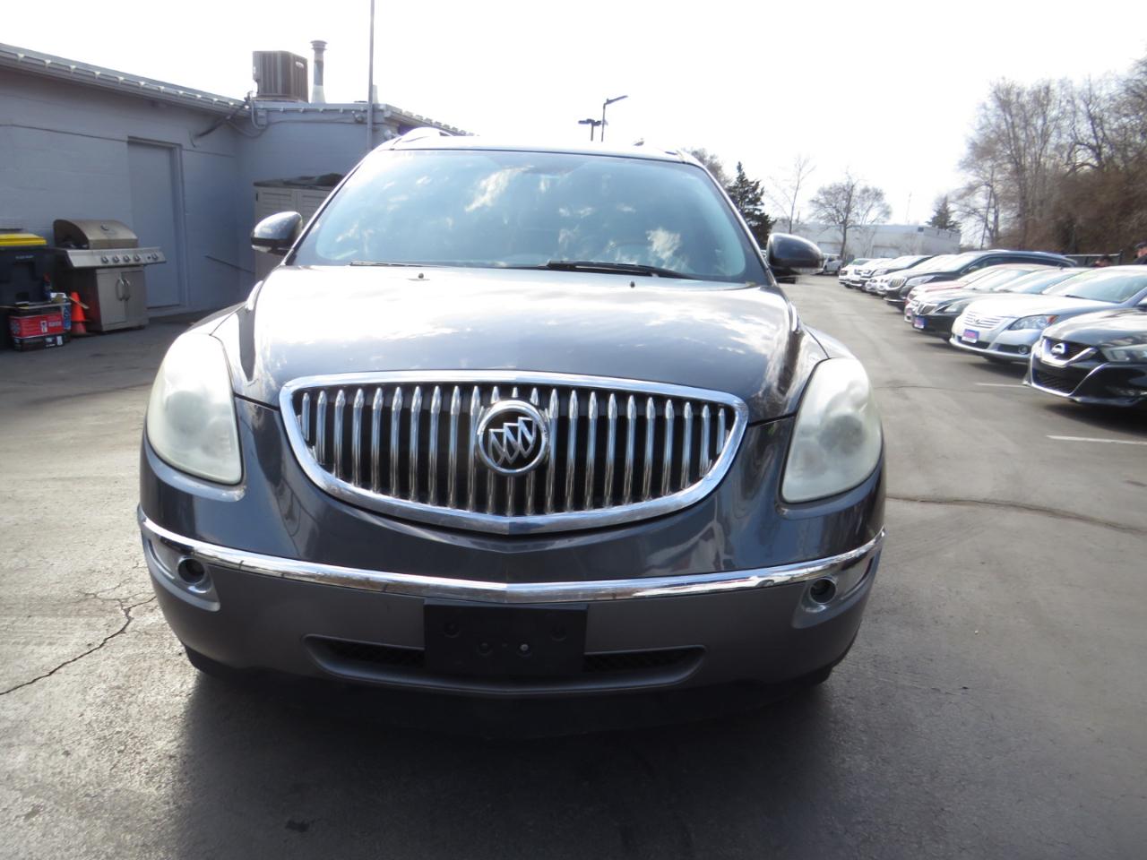 Buick Enclave FWD 4dr CXL-2 2011