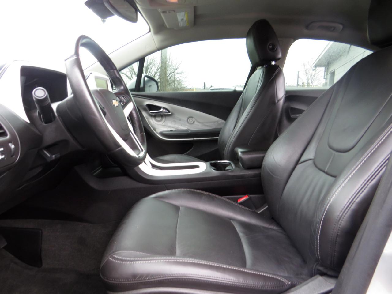 Chevrolet Volt 5dr HB 2011