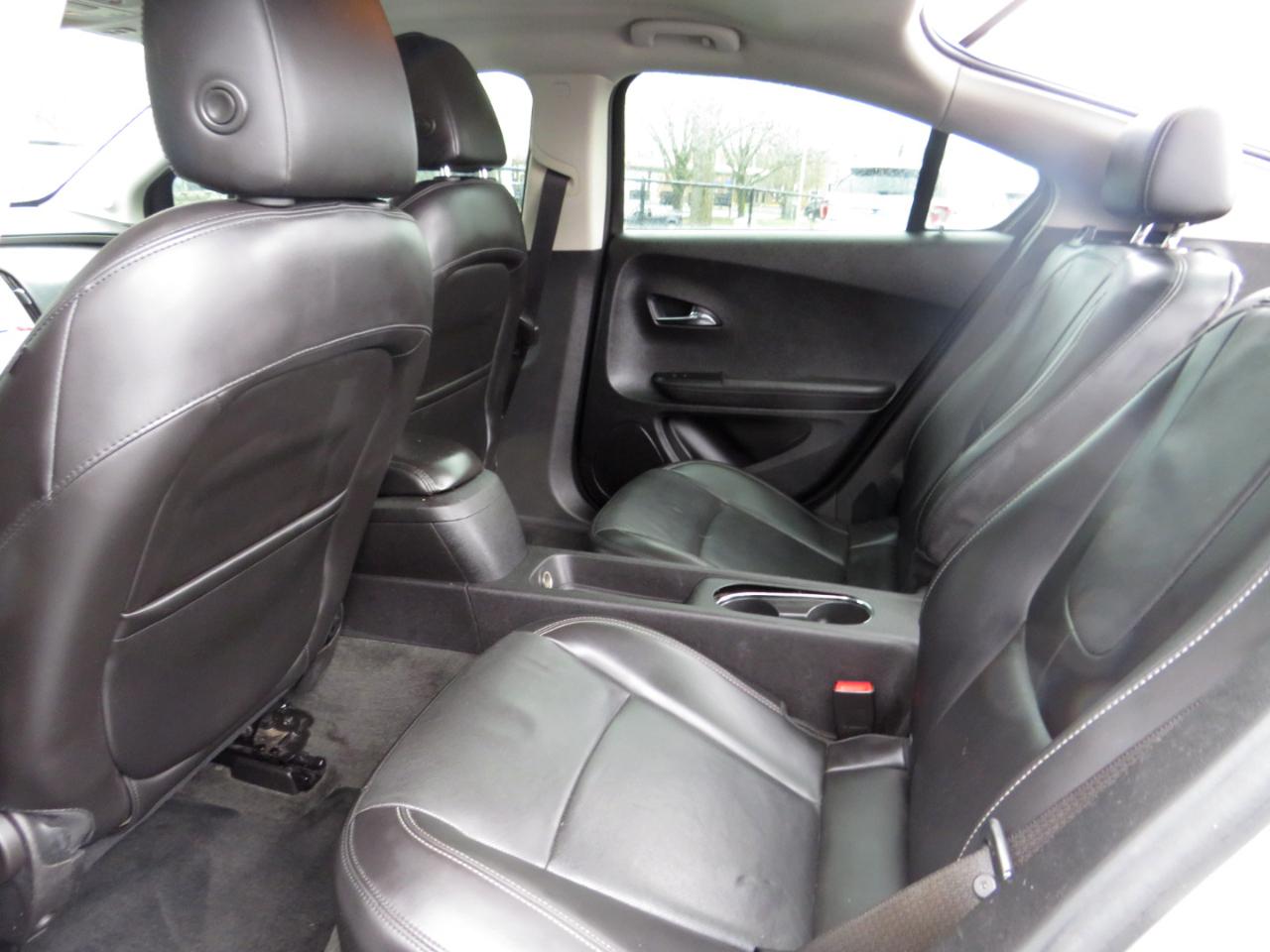 Chevrolet Volt 5dr HB 2011