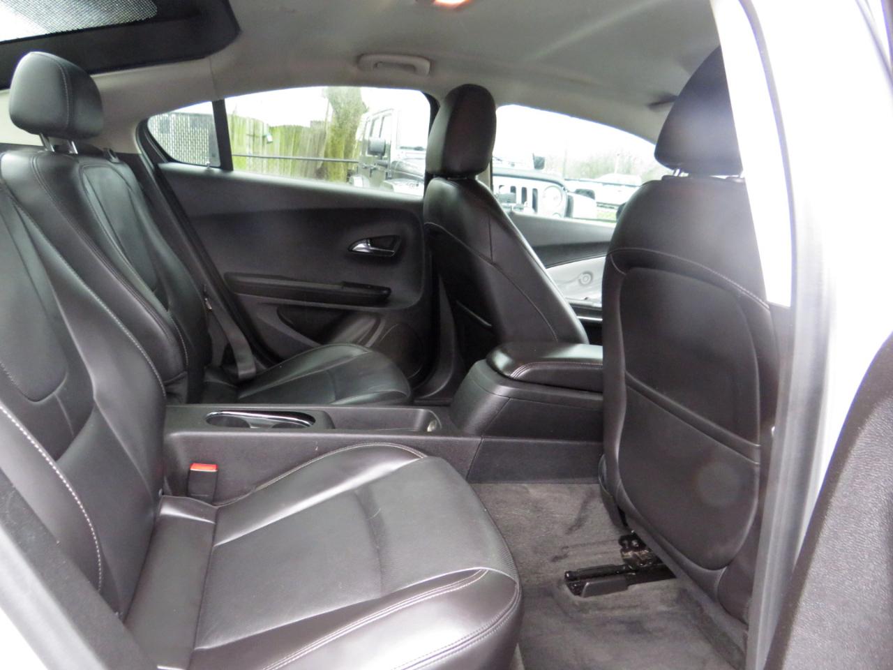 Chevrolet Volt 5dr HB 2011