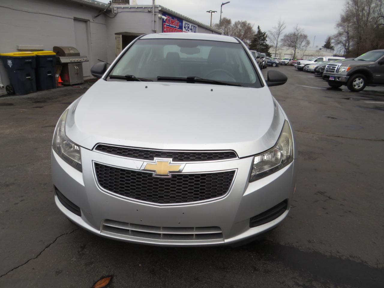 Chevrolet Cruze 4dr Sdn Auto LS 2013