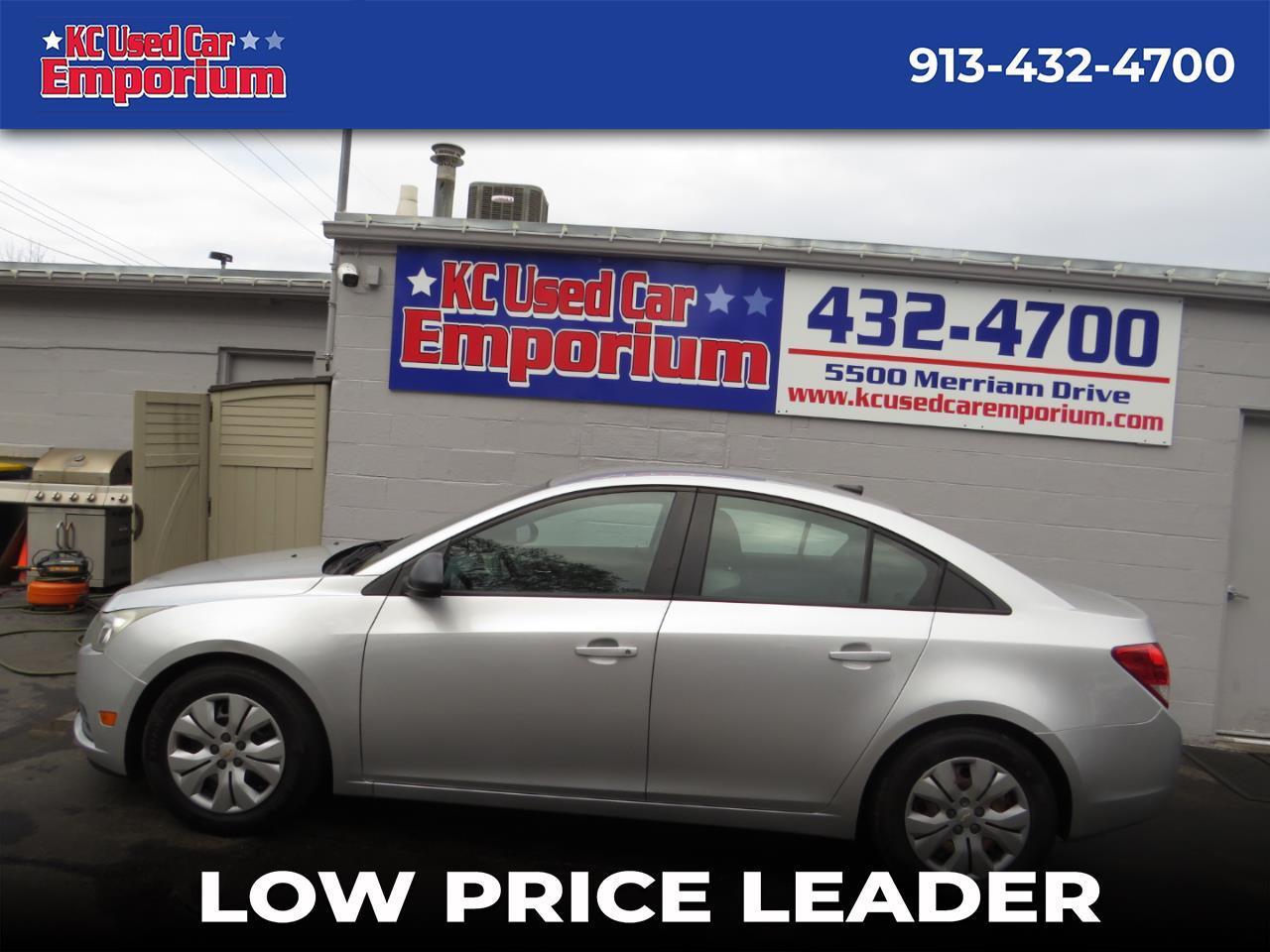 2013 Chevrolet Cruze 4dr Sdn Auto LS