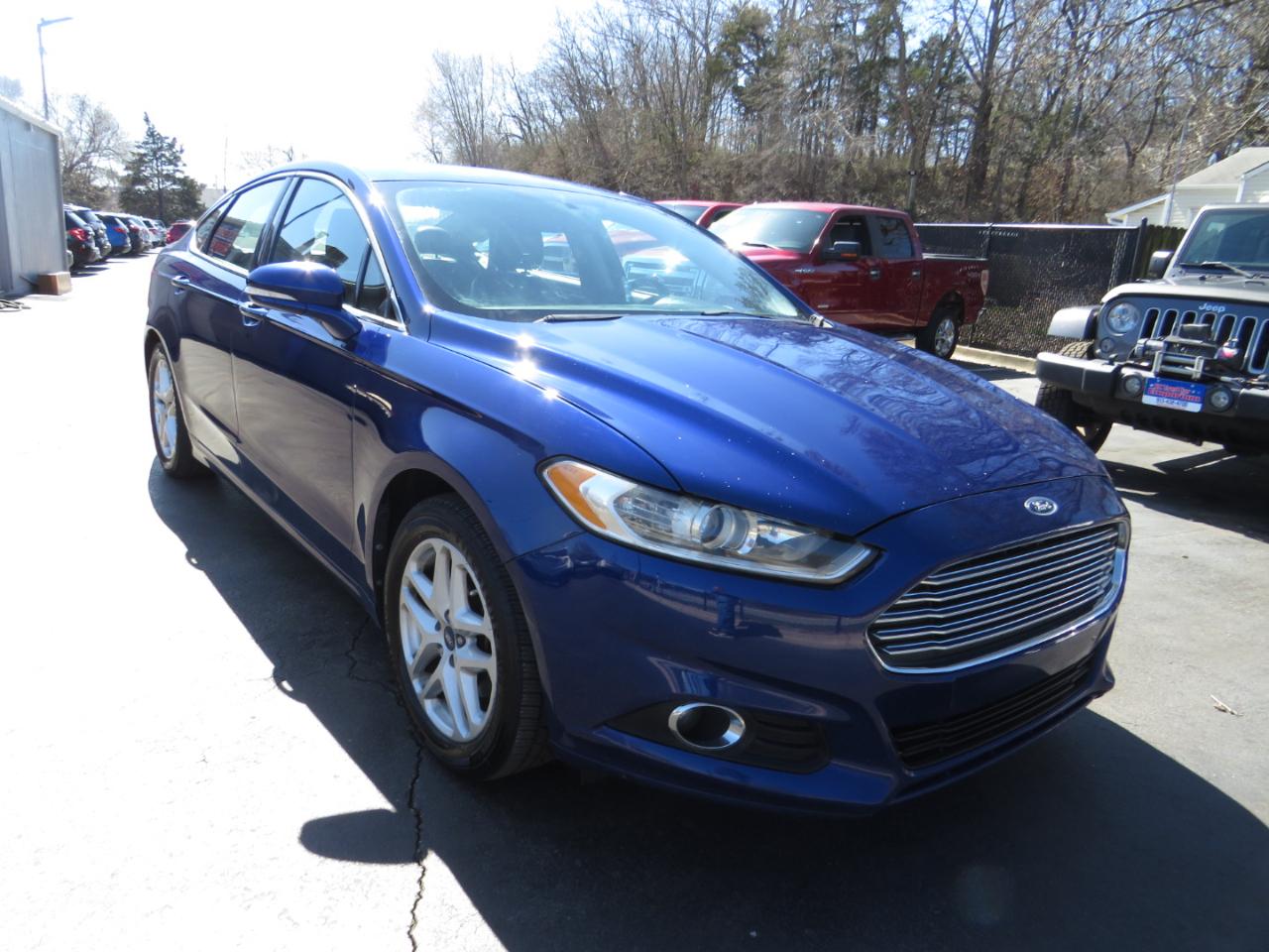 Ford Fusion 4dr Sdn SE FWD 2014