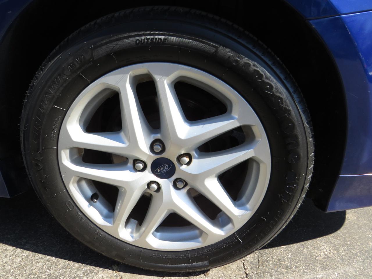 Ford Fusion 4dr Sdn SE FWD 2014