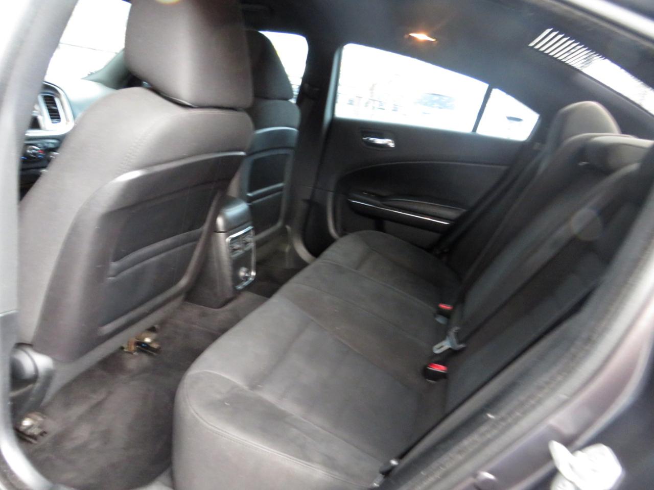 Dodge Charger 4dr Sdn SE RWD 2014