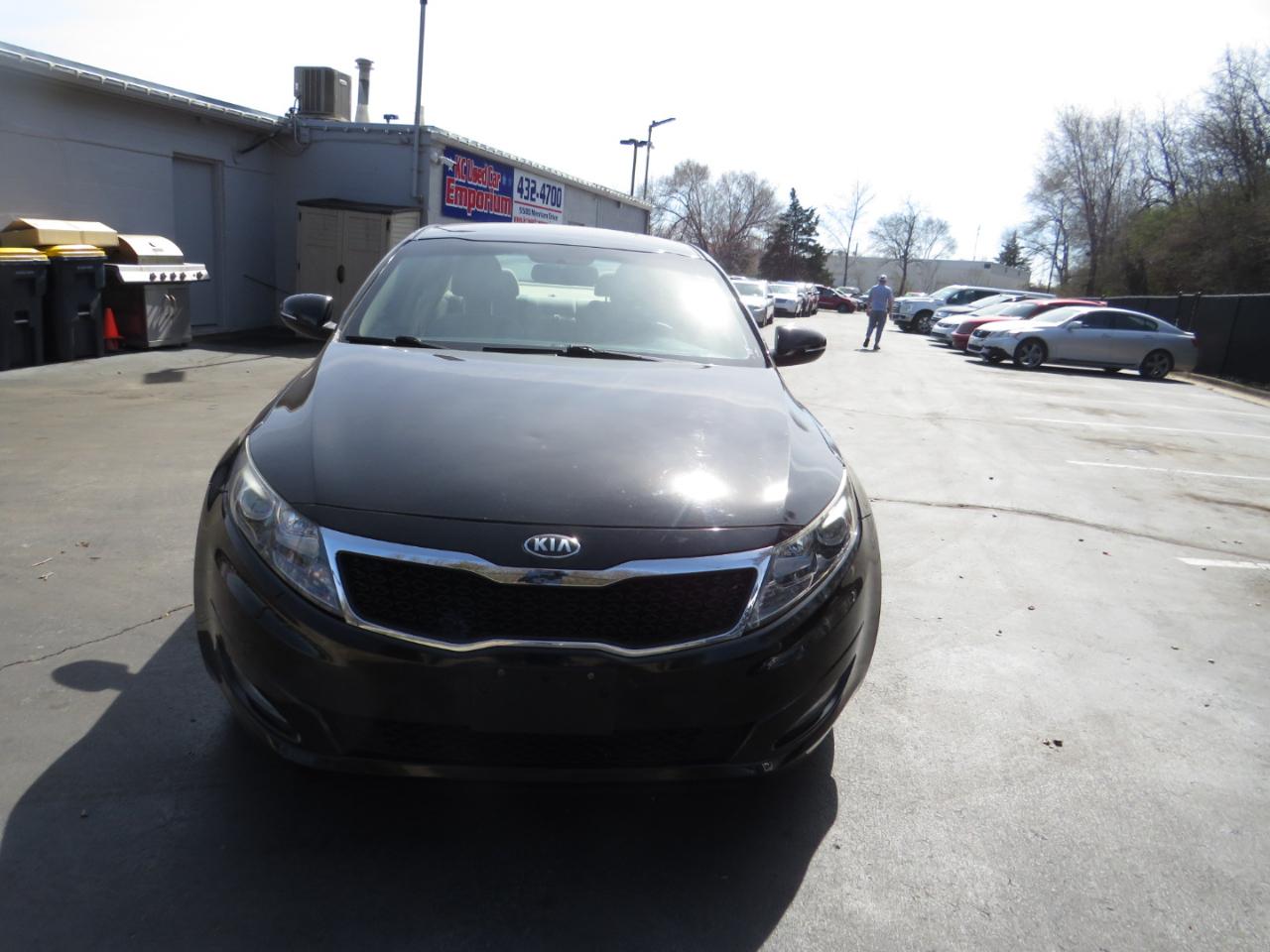 Kia Optima 4dr Sdn LX 2013