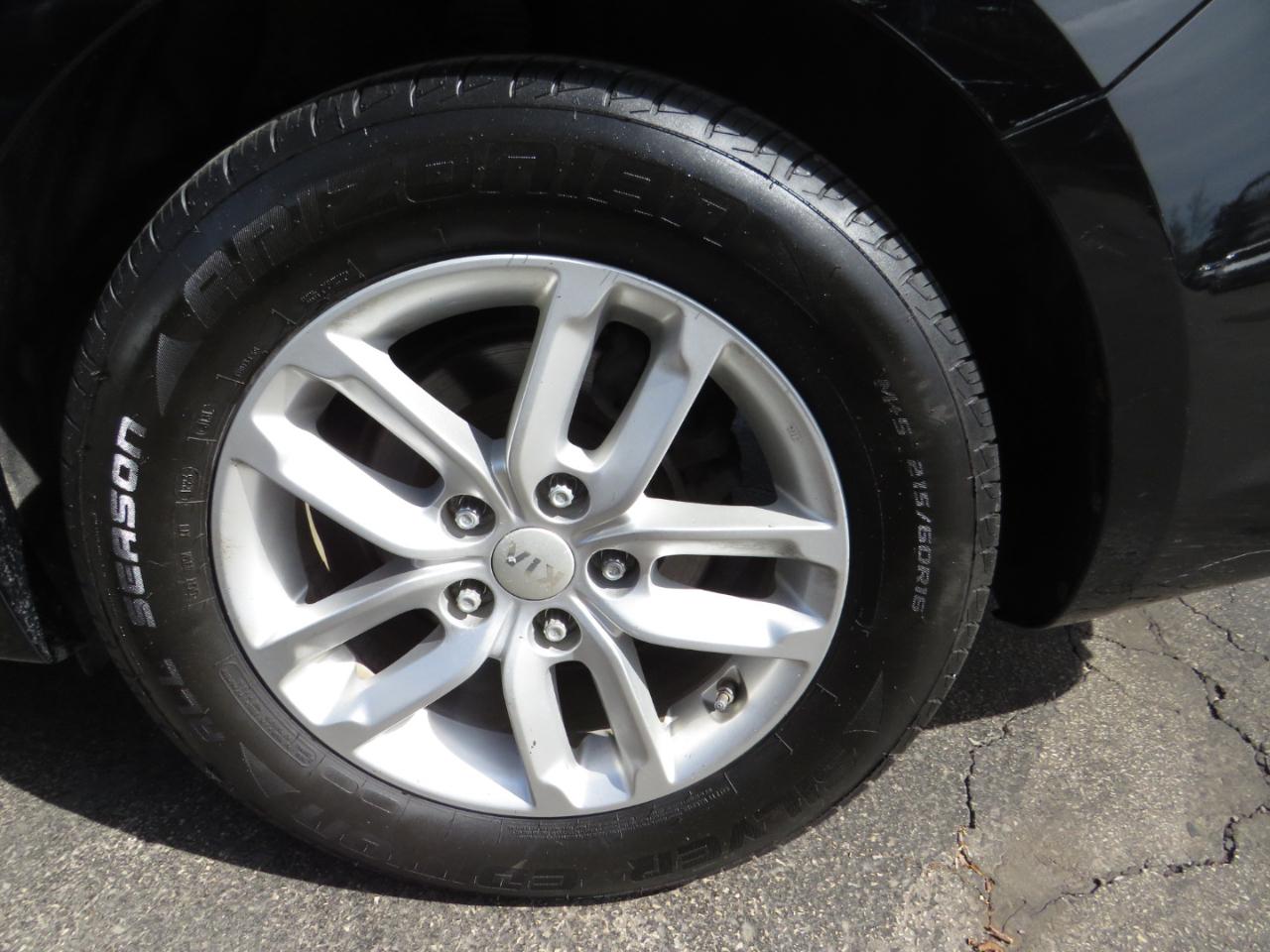 Kia Optima 4dr Sdn LX 2013