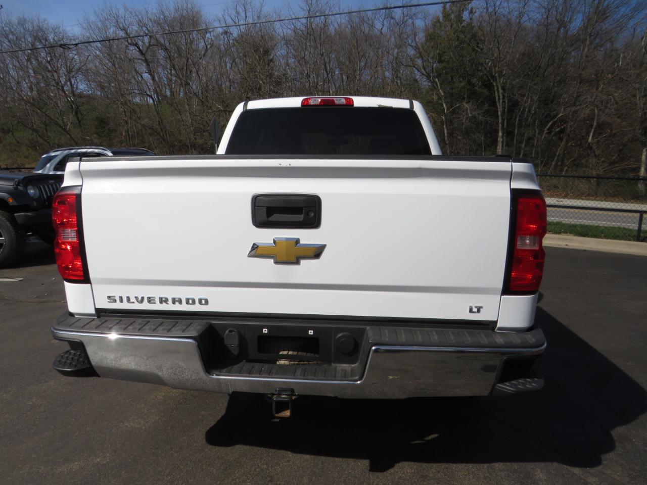 Chevrolet Silverado 1500 4WD Crew Cab 143.5" LT w/1LT 2015