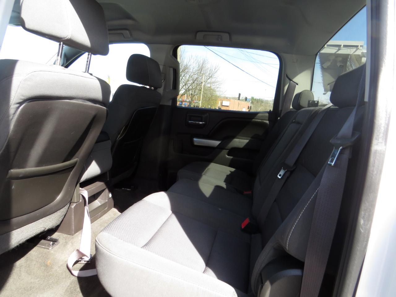 Chevrolet Silverado 1500 4WD Crew Cab 143.5" LT w/1LT 2015