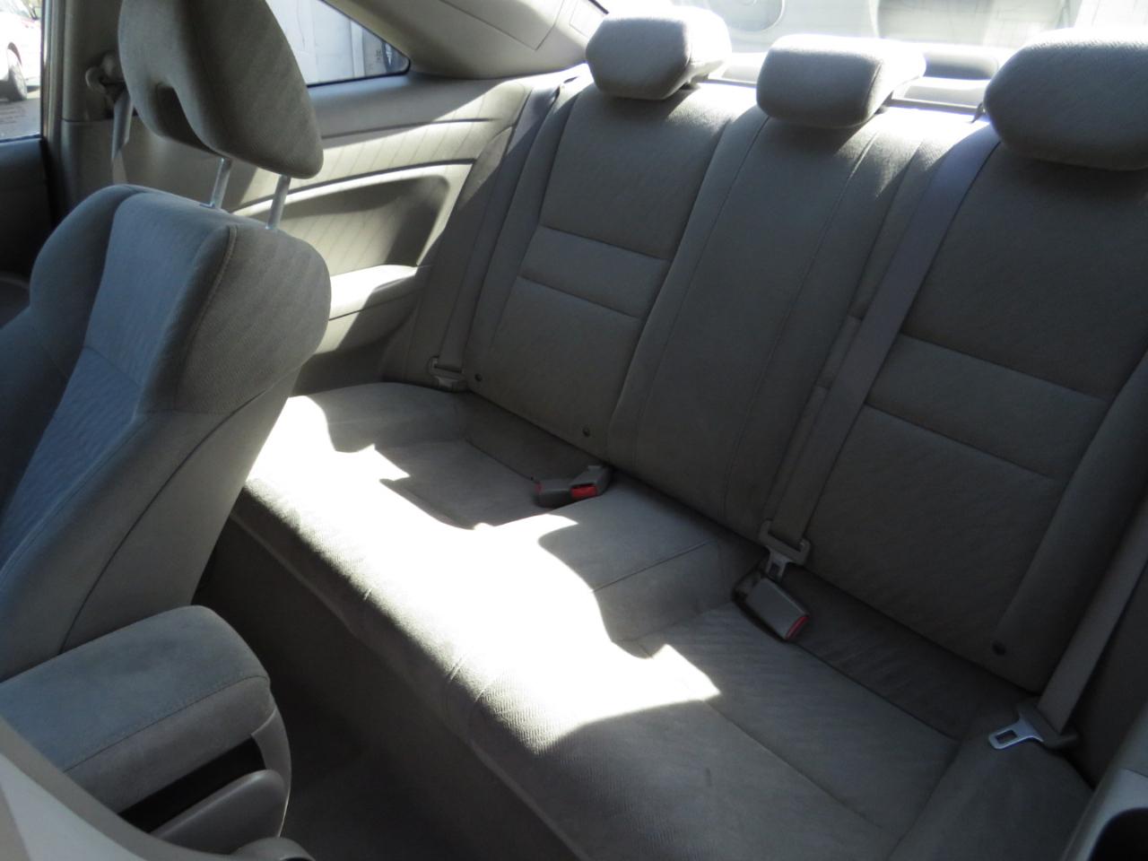 Honda Civic Cpe 2dr Auto LX 2011