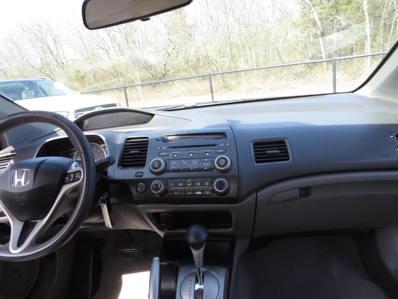 Honda Civic Cpe 2dr Auto LX 2011