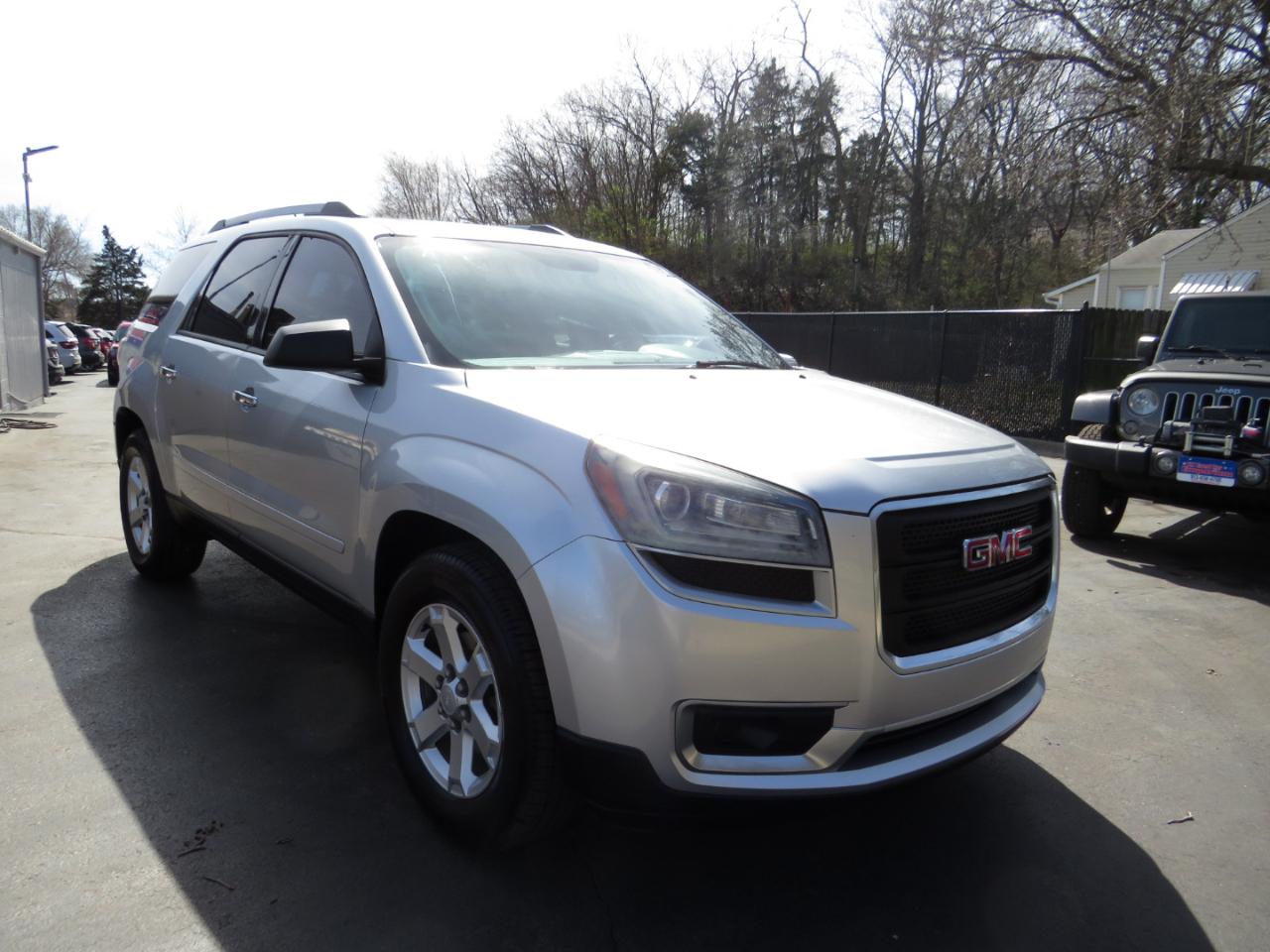GMC Acadia FWD 4dr SLE w/SLE-2 2015