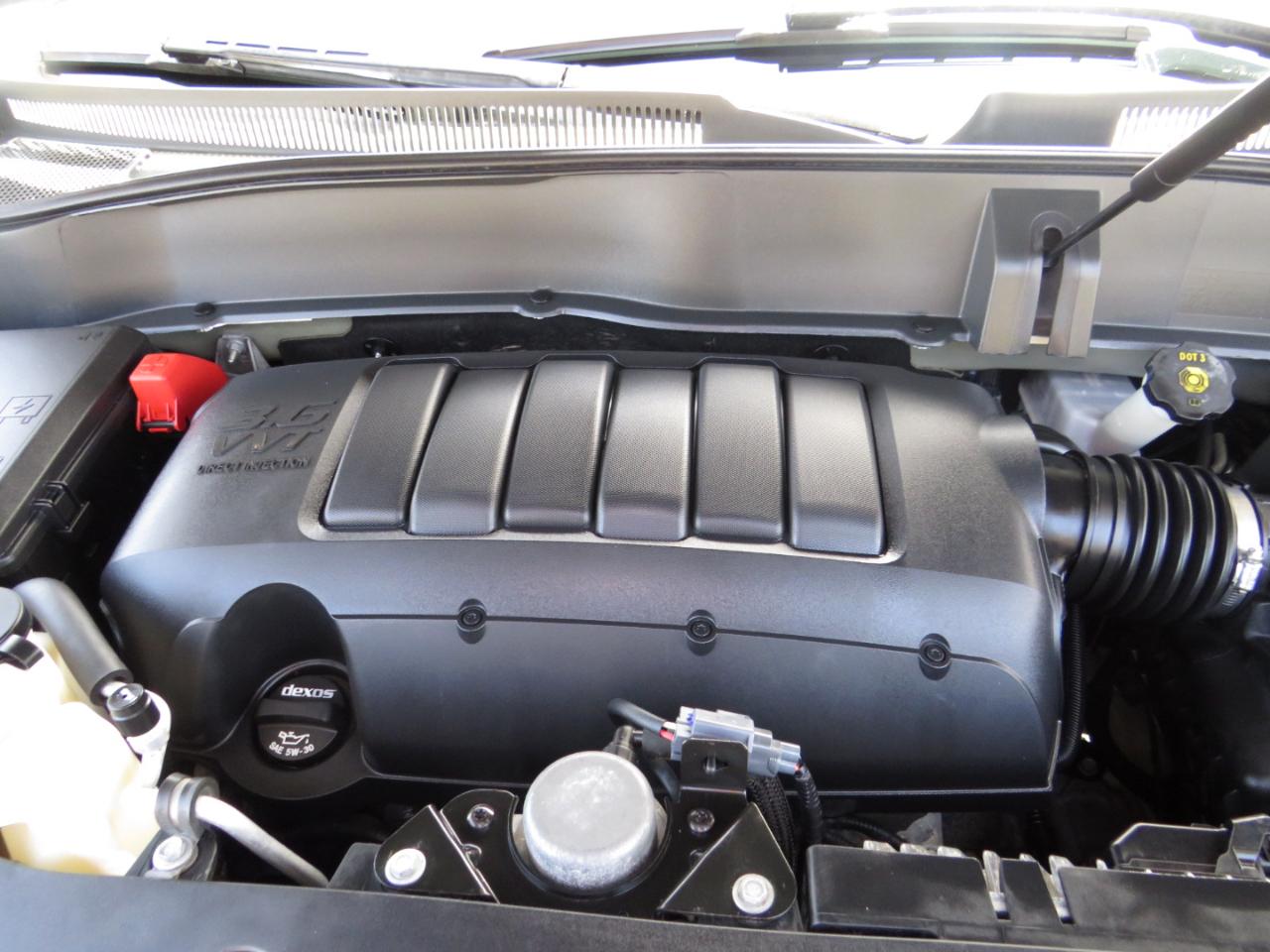 GMC Acadia FWD 4dr SLE w/SLE-2 2015