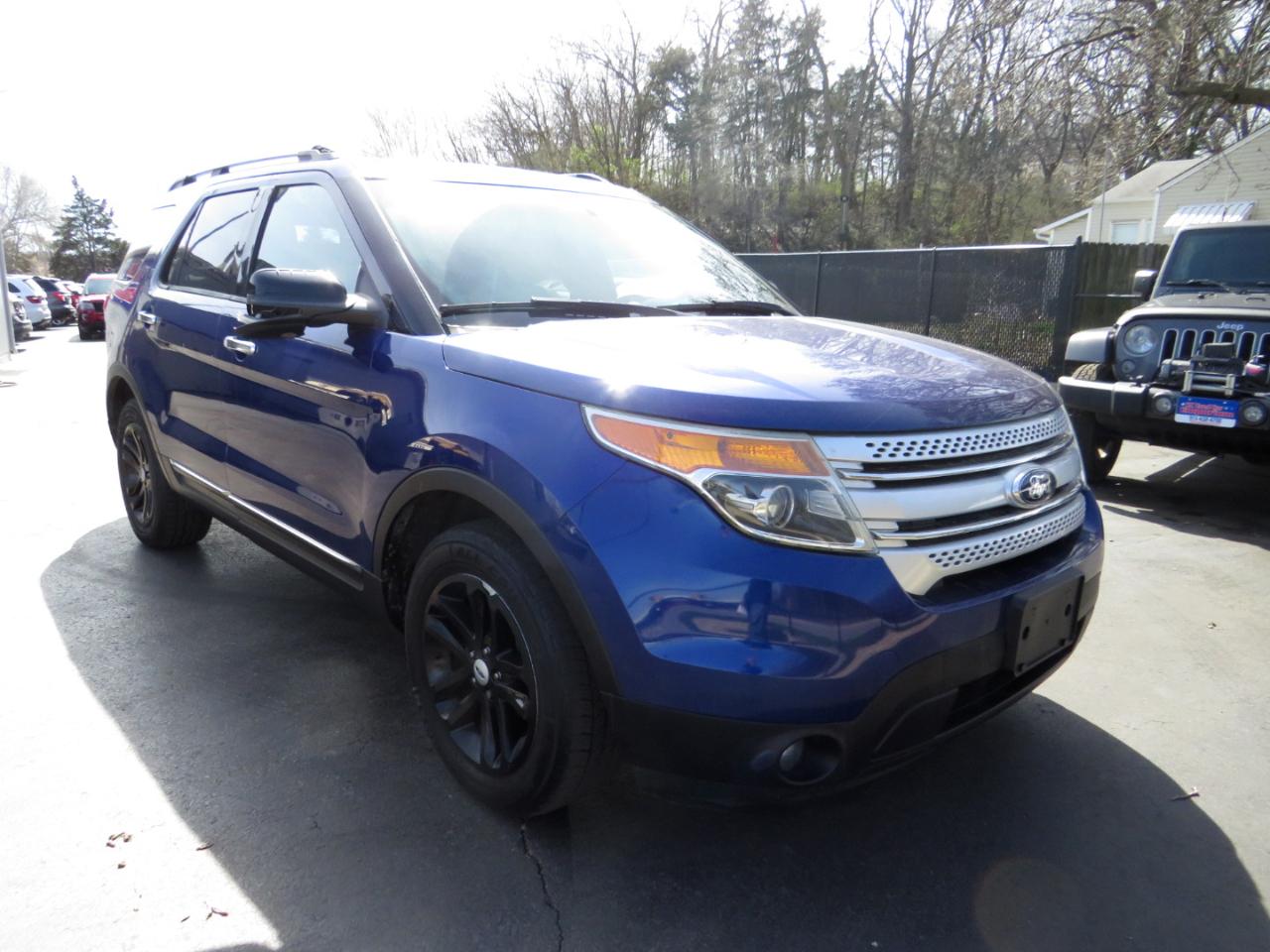 Ford Explorer FWD 4dr XLT 2014