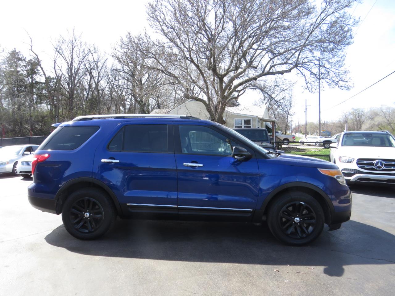 Ford Explorer FWD 4dr XLT 2014