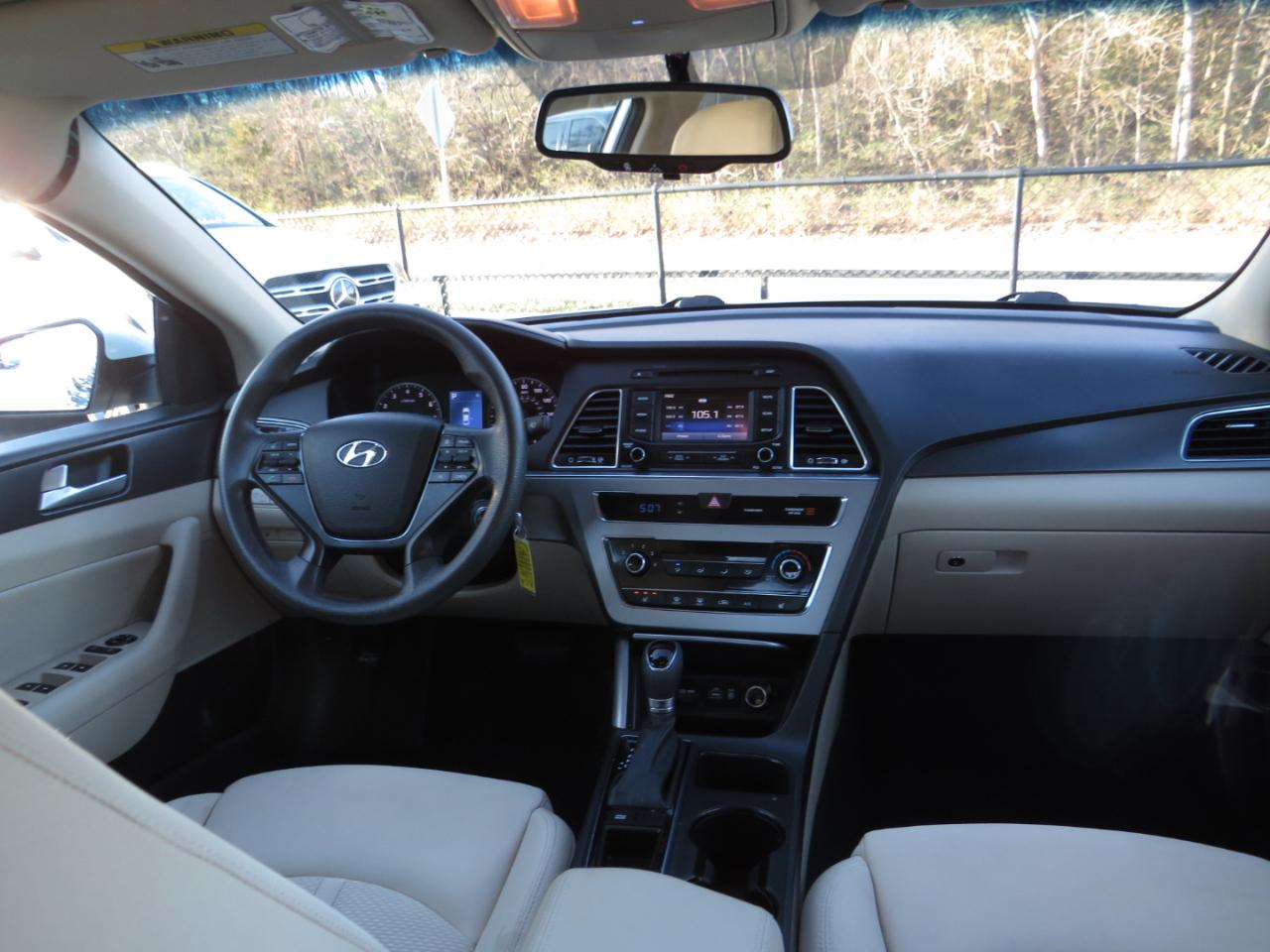 Hyundai Sonata 4dr Sdn 2.4L Sport 2015