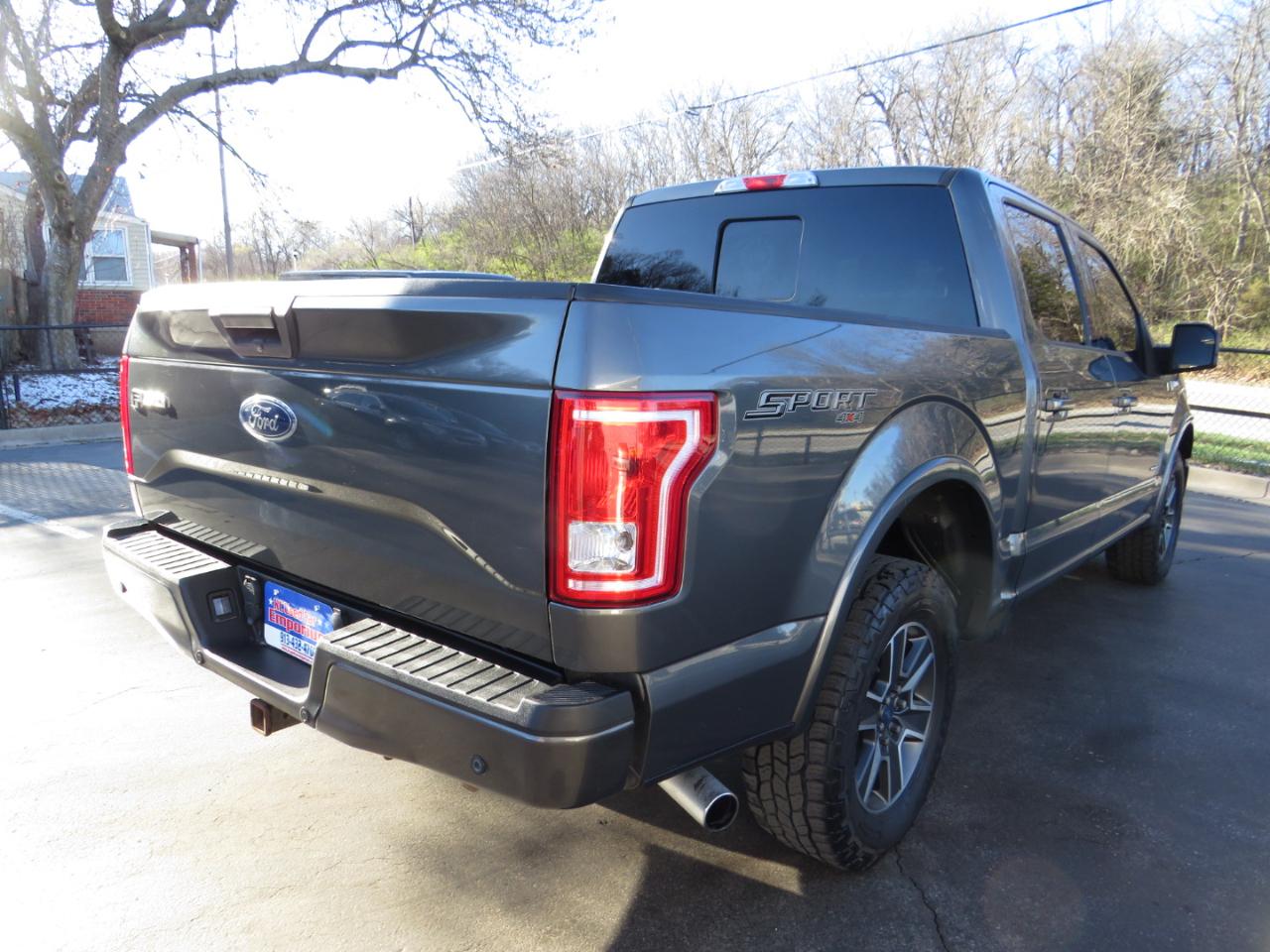 Ford F-150 4WD SuperCrew 145" King Ranch 2015