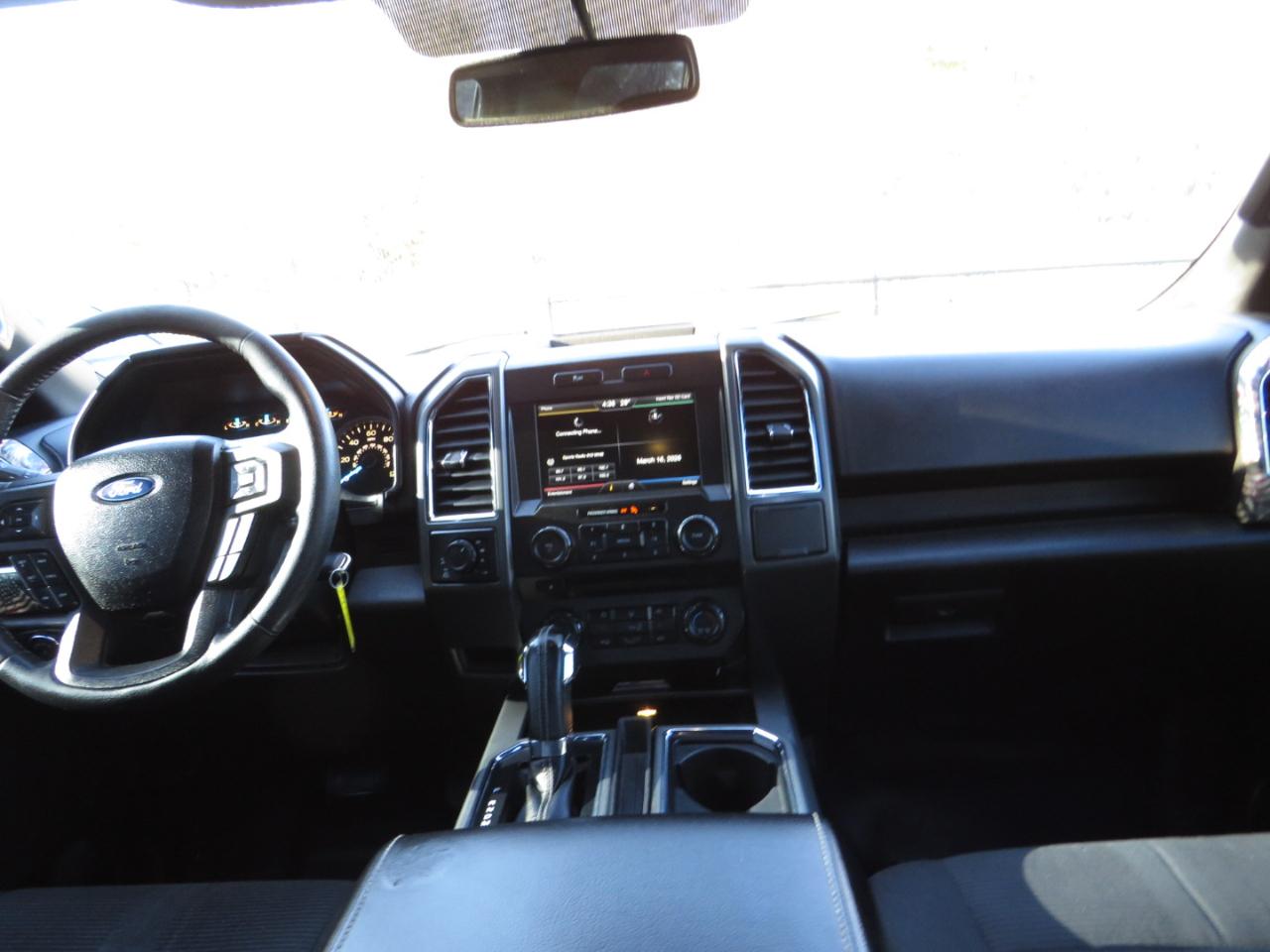 Ford F-150 4WD SuperCrew 145" King Ranch 2015