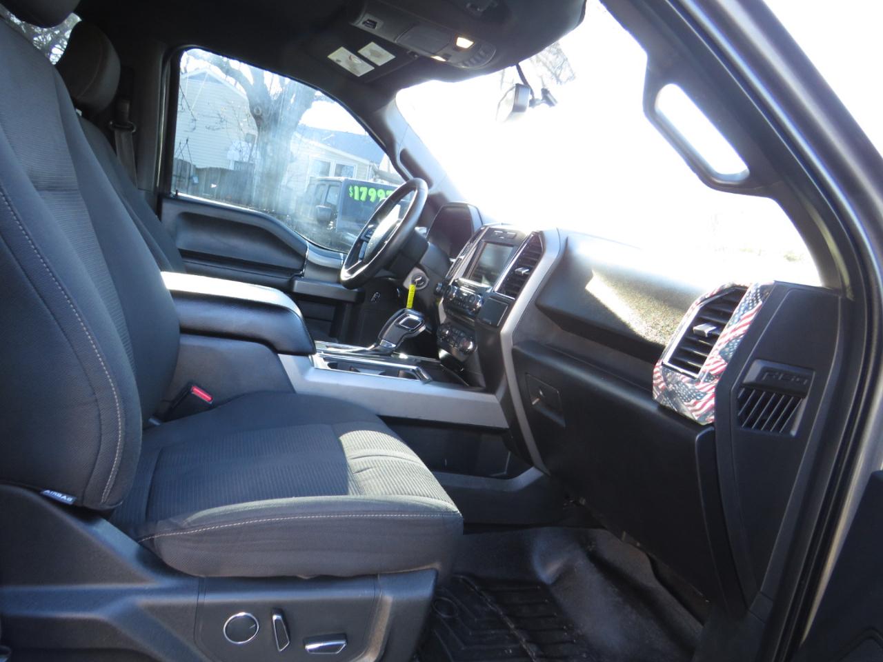 Ford F-150 4WD SuperCrew 145" King Ranch 2015