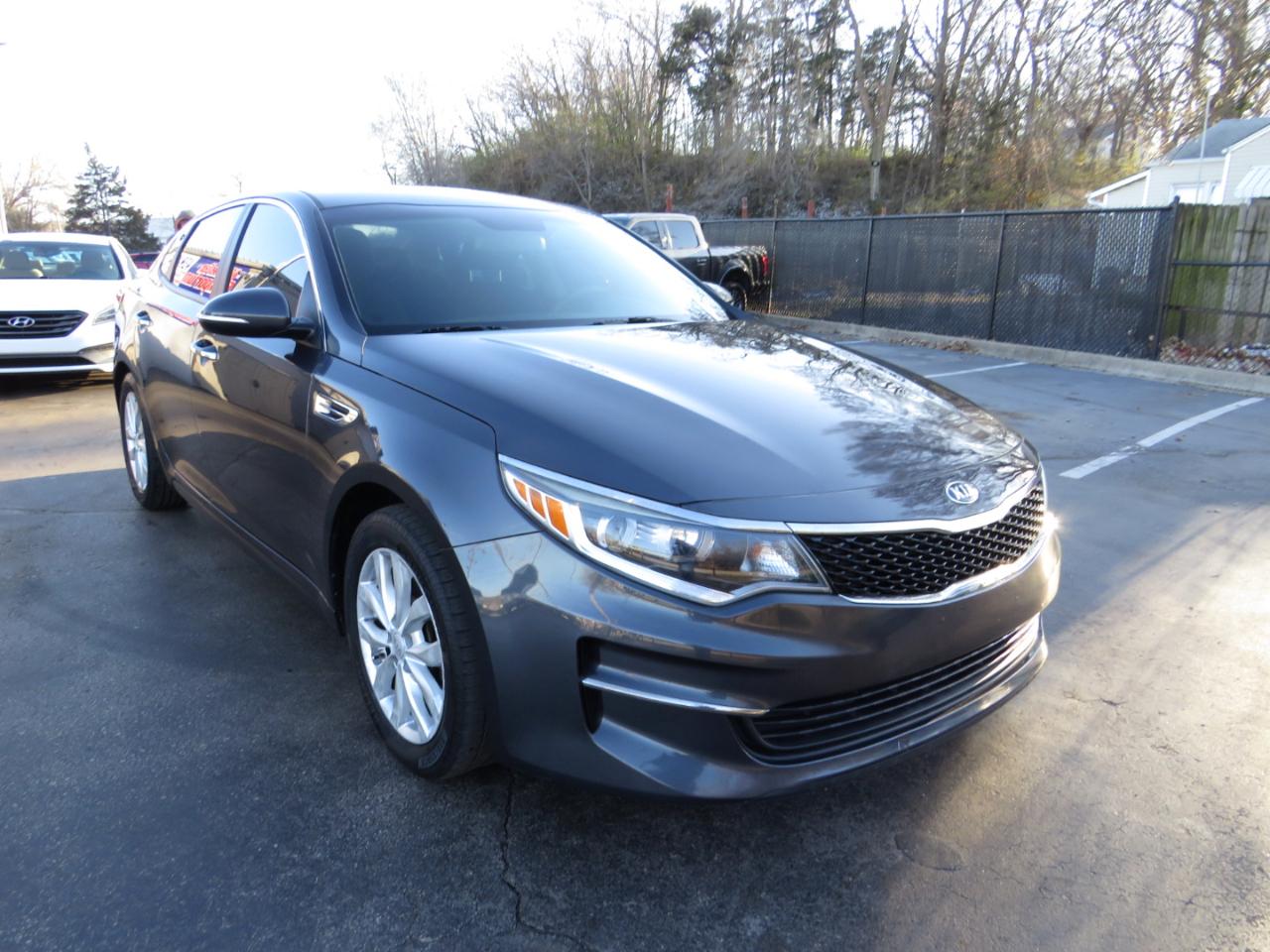 Kia Optima LX Auto 2017