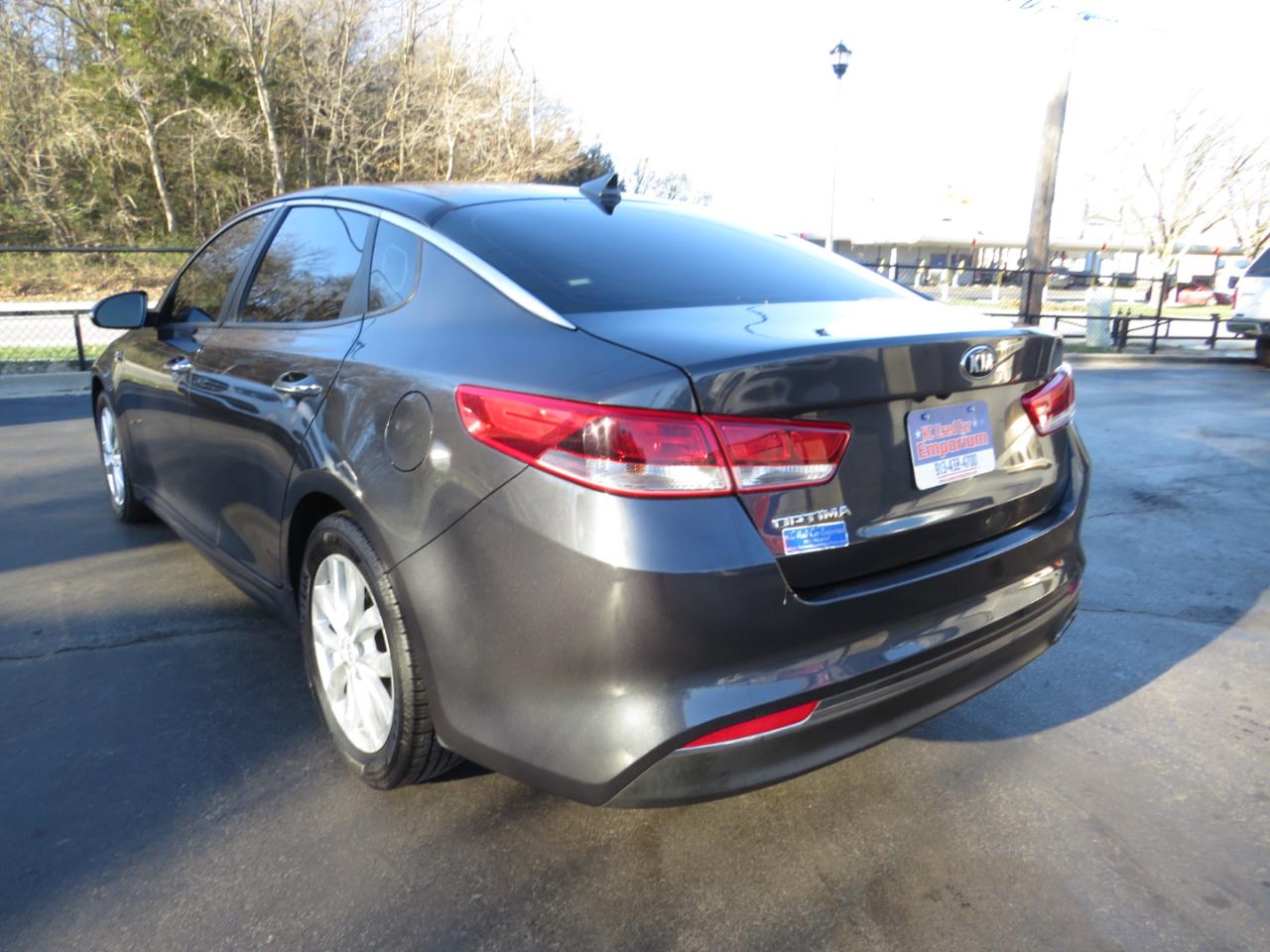 Kia Optima LX Auto 2017