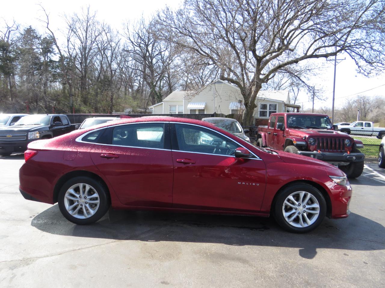 Chevrolet Malibu 4dr Sdn LT w/1LT 2018