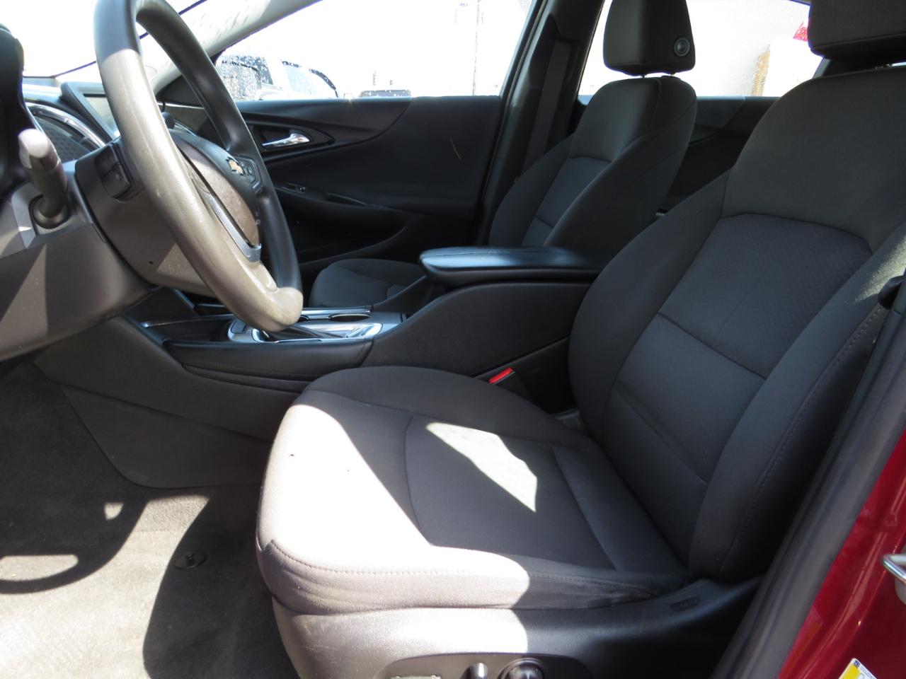 Chevrolet Malibu 4dr Sdn LT w/1LT 2018