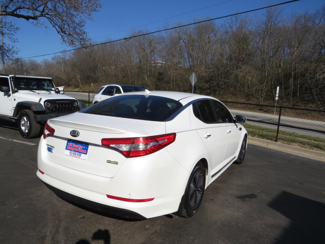 Kia Optima Hybrid 4dr Sdn 2.4L Auto LX 2013
