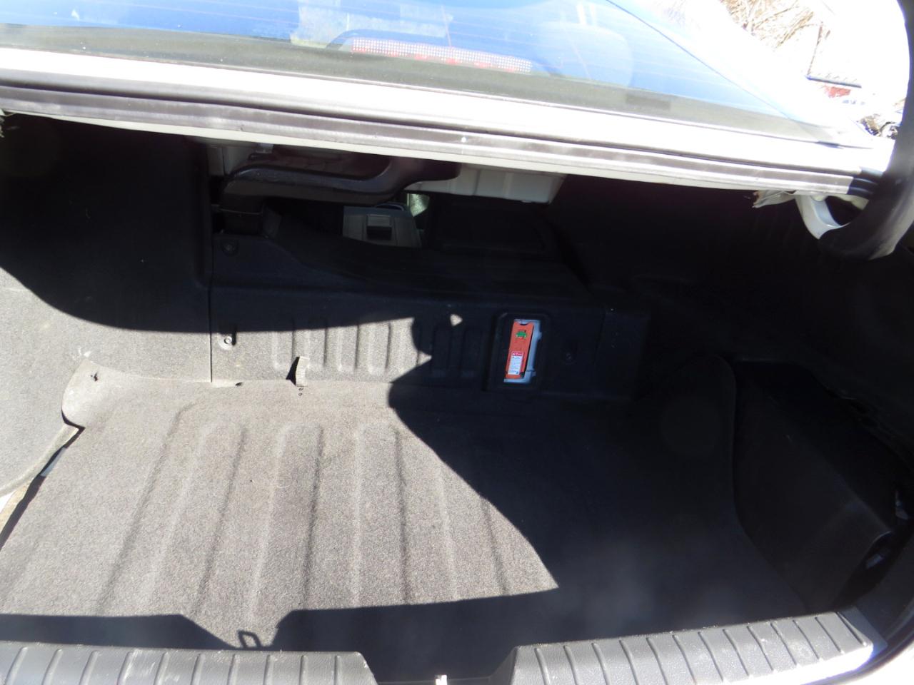 Kia Optima Hybrid 4dr Sdn 2.4L Auto LX 2013