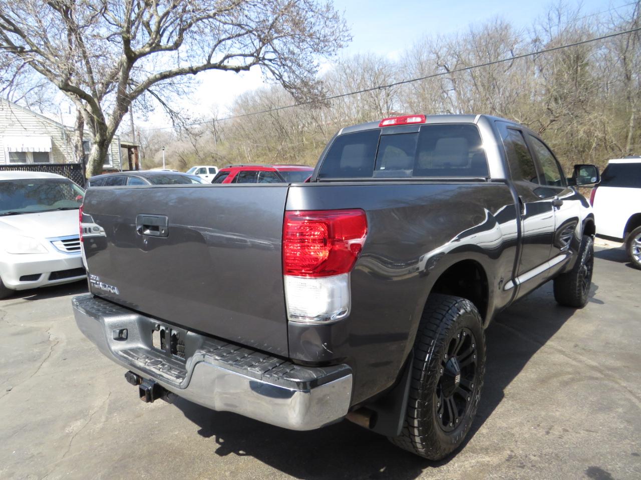 Toyota Tundra 2WD Truck Double Cab 4.6L V8 6-Spd AT (Natl) 2012