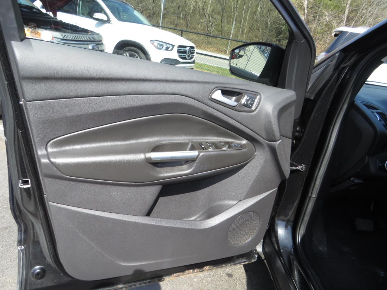 Ford Escape FWD 4dr Titanium 2014