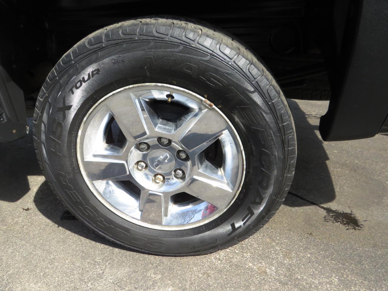 Chevrolet Silverado 1500 4WD Ext Cab 143.5" LTZ 2012