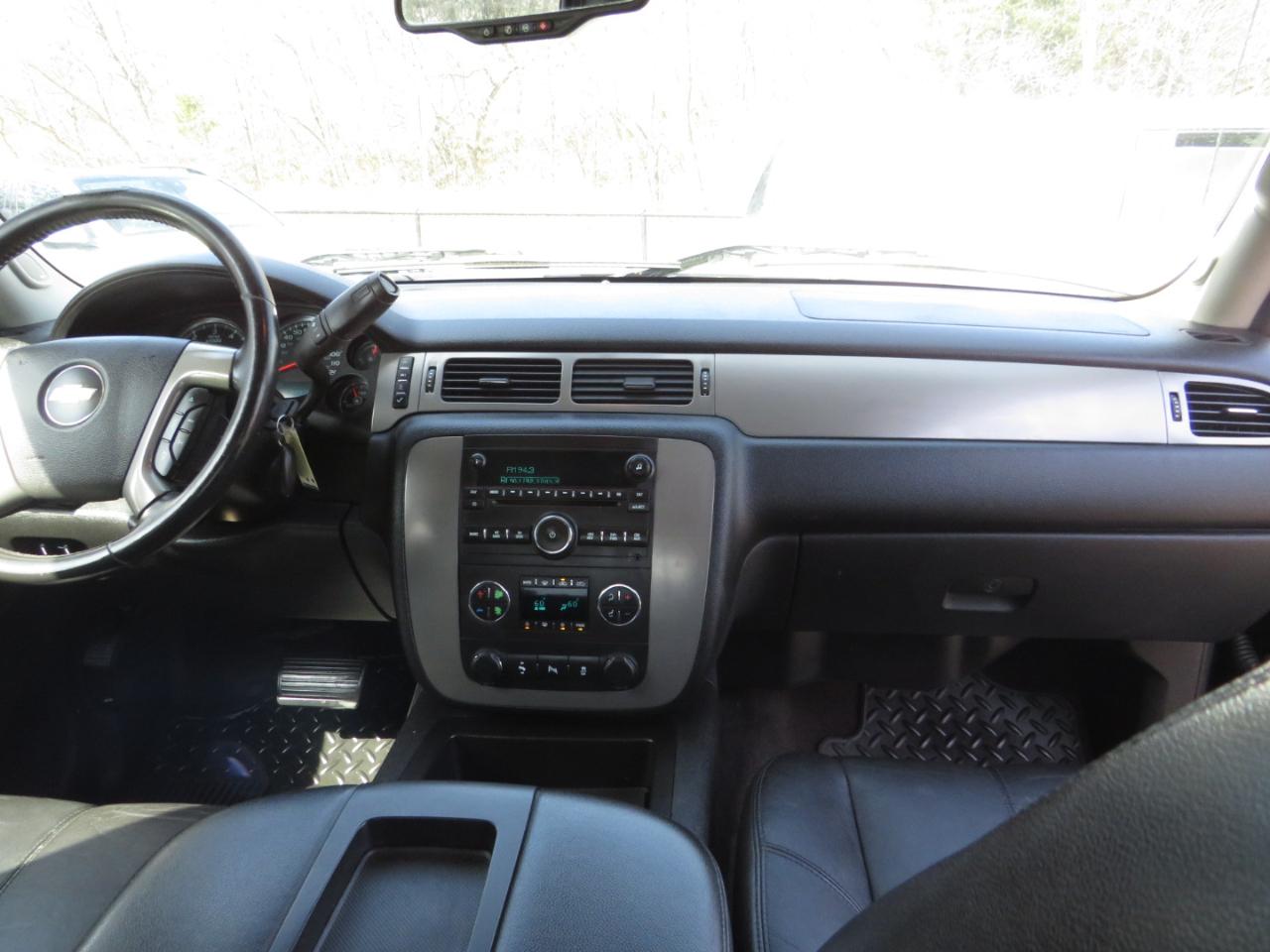 Chevrolet Silverado 1500 4WD Ext Cab 143.5" LTZ 2012