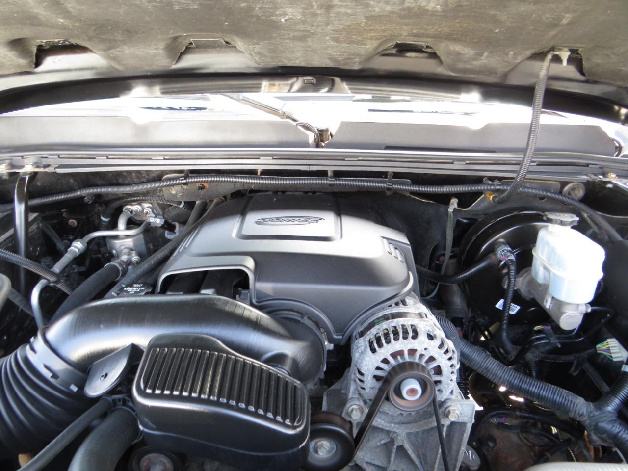 Chevrolet Silverado 1500 4WD Ext Cab 143.5" LTZ 2012