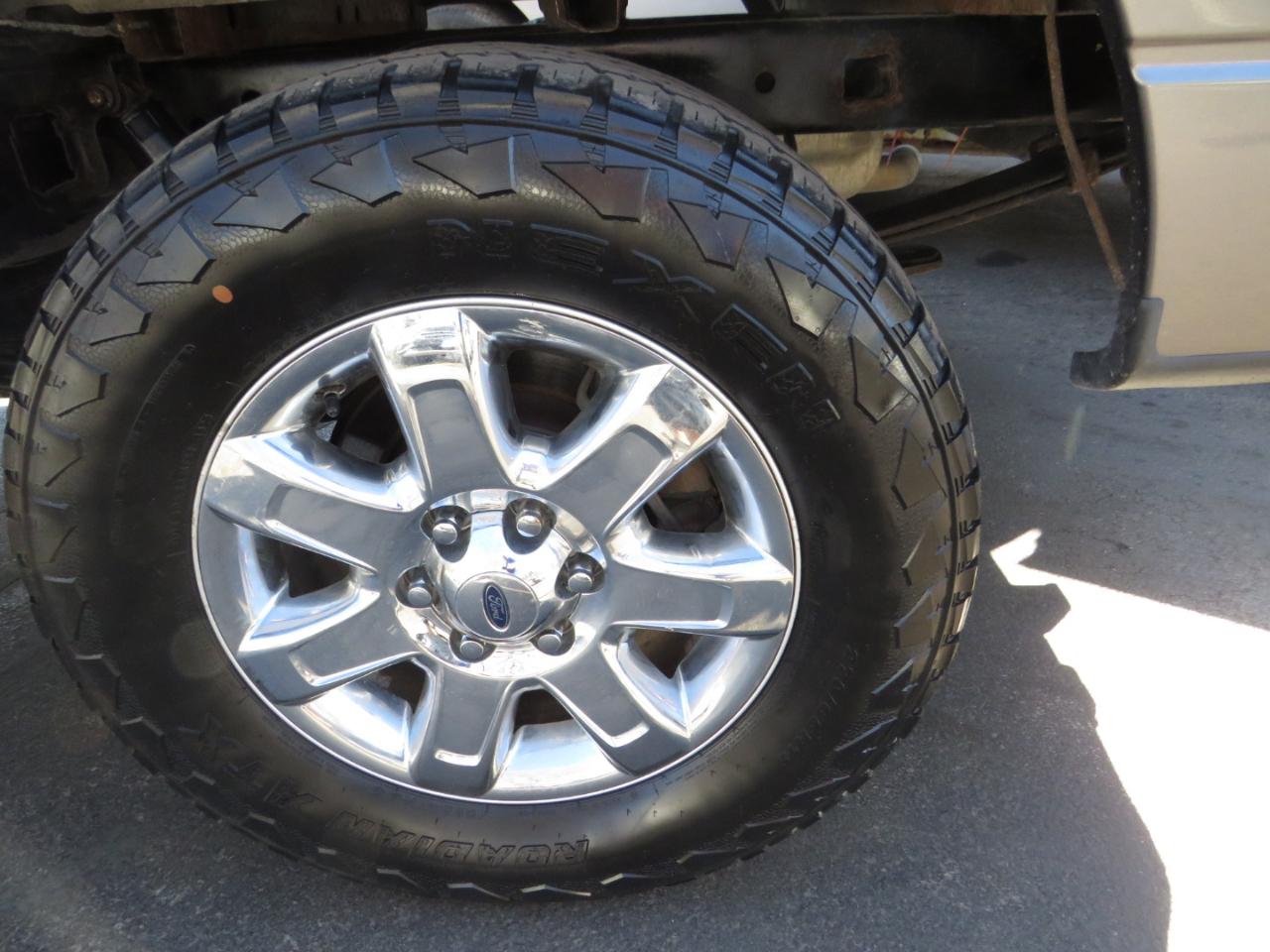 Ford F-150 4WD SuperCrew 145" Platinum 2014