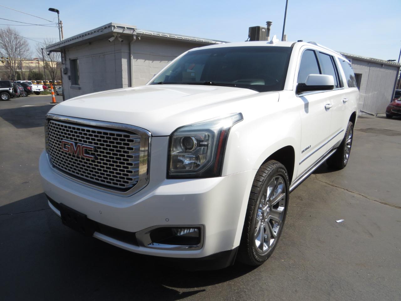 GMC Yukon XL 4WD 4dr Denali 2016